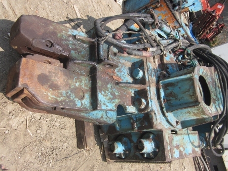 ขาย-ตัวตอกซีทไพล์ (Vibro hammer) พร้อมตู้คอนโทรล มือสองเก่าญี่ปุ่น เพียง 165,000 บาท ขาย-ตัวตอกซีทไพล์ (Vibro hammer) พร้อมตู้คอนโทรล มือสองเก่าญี่ปุ่น เพียง 165,000 บาท