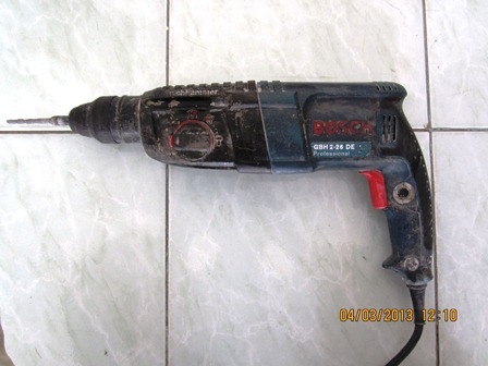 สว่านโรตารี่3ระบบBOSCHรุ่นGBH2-26DE สภาพดี ราคาถูกๆ