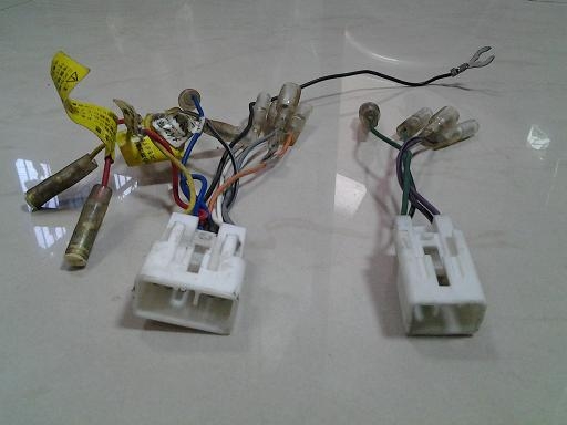 ขายปลั๊กไฟวิทยุ TOYOTA