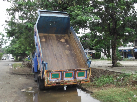 ต้องการขาย ISUZU ดั้ม (เจ้าของรถขายเอง) พร้อมโอน ราคาต่อรองได้ (อยากขาย)
