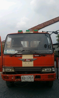 ขายด่วน 6ล้อ พื้นเรียบ พร้อมเครน 3ตัน ราคาถูกด่วน!!!