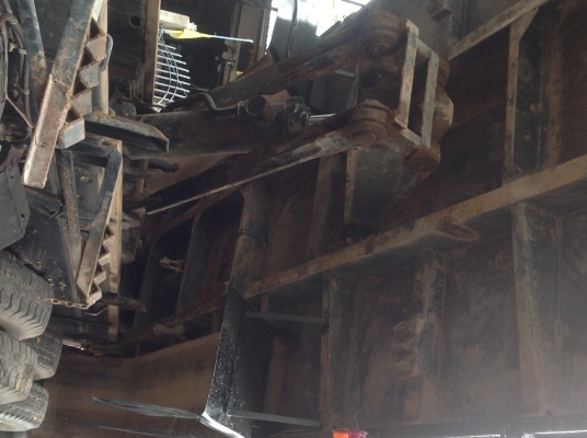 10 ล้อดั้ม 3M กระบะสามมิตร 10 ล้อดั้ม 3M กระบะสามมิตร