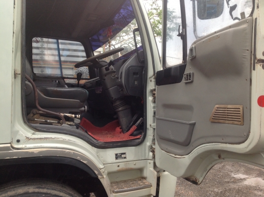 10 ล้อดั้ม 3M กระบะสามมิตร 10 ล้อดั้ม 3M กระบะสามมิตร