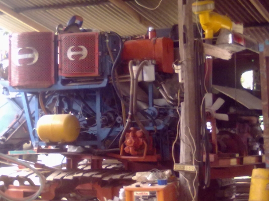 ขายรถเกี่ยววิชาญ รองกระสอบ พร้อมใช้งาน