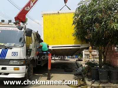 รถบรรทุกติดเครน 5 ตัน รับจ้าง