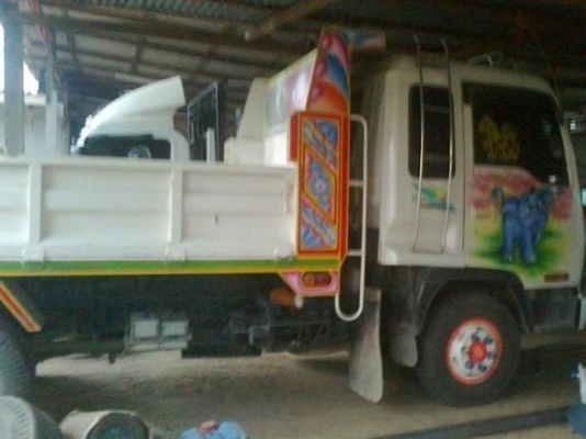 ISUZU DECA 195 HP 6HH1 หกล้อดั๊มพ์ รุ่นหัวท็อป รถสวยจัดพร้อมใช้งานได้เลย เครื่องแห้งแรงดีไม่มีเยิ้ม หัวเก๋งบางเดิมอย่างสวย แอร์เย็น พ.เพาเวอร์ ก.ไฟฟ้า เบรคทริ๊ปฟี้ครบครัน ช่วงล่างใหญ่คัชซีสวยไม่มีดาม ยาง 8.25 ขอบ 16 สภาพดีพร้อมบรรทุกพร้อมใช้งานได้เลย เอกส ISUZU DECA 195 HP 6HH1 หกล้อดั๊มพ์ รุ่นหัวท็อป รถสวยจัดพร้อมใช้งานได้เลย เครื่องแห้งแรงดีไม่มีเยิ้ม หัวเก๋งบางเดิมอย่างสวย แอร์เย็น พ.เพาเวอร์ ก.ไฟฟ้า เบรคทริ๊ปฟี้ครบครัน ช่วงล่างใหญ่คัชซีสวยไม่มีดาม ยาง 8.25 ขอบ 16 สภาพดีพร้อมบรรทุกพร้อมใช้งานได้เลย เอกส