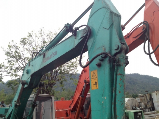 ขาย แบ็คโฮ KOMATSU PC-200 สภาพสวยมาก แห้งๆ เดิมๆ ไม่มีเยิ้ม ใช้งานดี