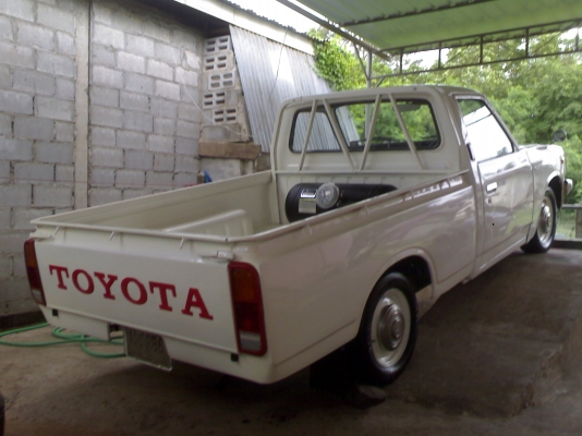 ขายด่วน Toyota RN 20 ติดแก๊สพร้อมใช้