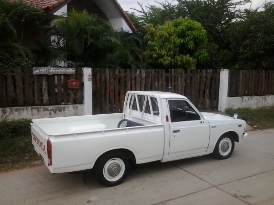 ขายด่วน Toyota RN 20 ติดแก๊สพร้อมใช้