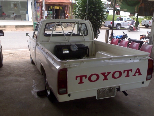ขายด่วน Toyota RN 20 ติดแก๊สพร้อมใช้