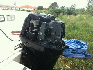 เครื่องOutbord โตฮัทสุ 140 แรงครับของใหม่  คุณวุฒ 081-9399730