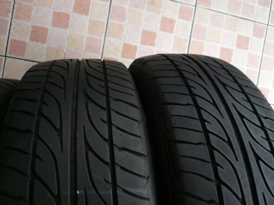 ขายยาง DUNLOP LM-----185-55-15-----ปี10 สวยๆ (1ชุด)