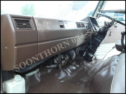 ขายด่วน รถบรรทุก 6 ล้อ HINO 779 117 แรง รถห้างแท้เดิมๆ ตู้แห้ง 3 บาน (รถสวยสดมากครับ) พร้อมใช้งาน ราคาสุดคุ้ม