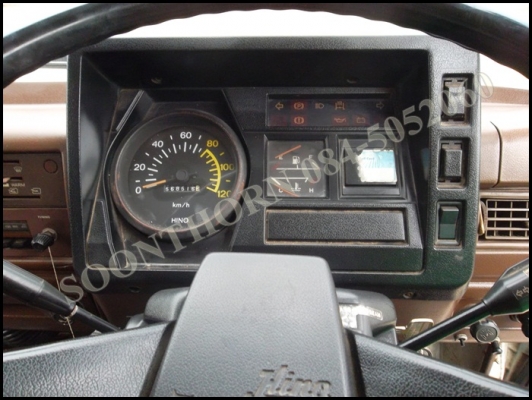 ขายด่วน รถบรรทุก 6 ล้อ HINO 779 117 แรง รถห้างแท้เดิมๆ ตู้แห้ง 3 บาน (รถสวยสดมากครับ) พร้อมใช้งาน ราคาสุดคุ้ม