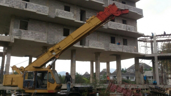 ขายรถเครน 4 ล้อ Kato 20 H เอกสารเล่มทะเบียน ขายรถเครน 4 ล้อ Kato 20 H เอกสารเล่มทะเบียน