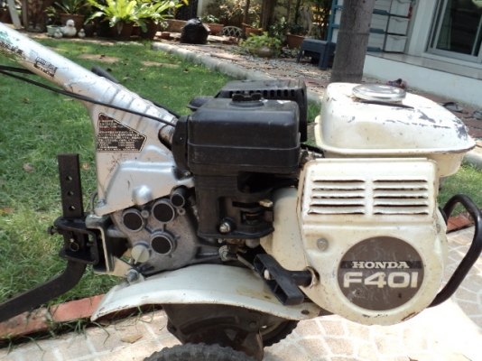 รหัส:12000535เครื่องพรวนดินF401-2290252(3.5ps)น้ำหนักเบาสภาพคัดมาสวยย้ายง่ายwww.nihonmono.com