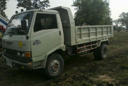 6ล้อดั้ม5คิว HINO FBเครื่องWO4D-120แรงม้า Fหน้าหลัง