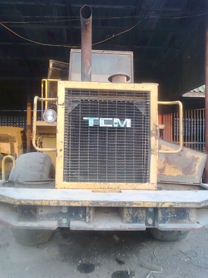 รถตักล้อยางขนาดใหญ่ TCM 870 มีตู้เก๋งแอร์ รถตักล้อยางขนาดใหญ่ TCM 870 มีตู้เก๋งแอร์