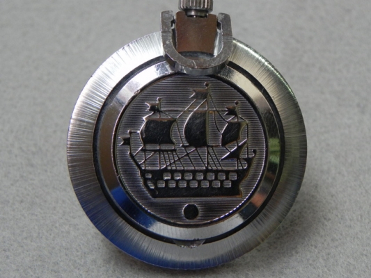 ขายนาฬิกาพก  ไขลาน