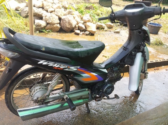 เวฟ 100  ปี 46**9999 บาท**