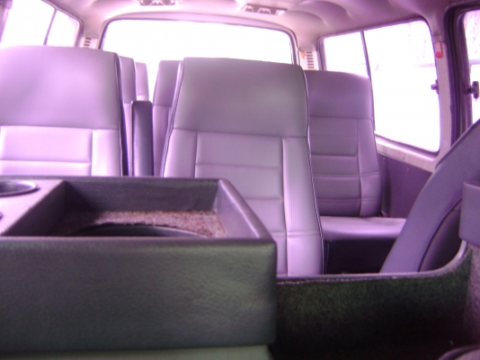 ขายรถตู้หัวจรวด