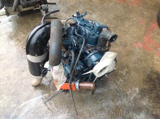 ขายเครื่องเก่าญี่ปุ่น2สูบยี่ห้อคูโบต้า รุ่นz620ขนาด 16 แรงม้าสภาพสวยมากๆ