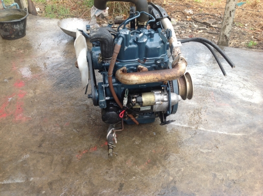 ขายเครื่องเก่าญี่ปุ่น2สูบยี่ห้อคูโบต้า รุ่นz620ขนาด 16 แรงม้าสภาพสวยมากๆ