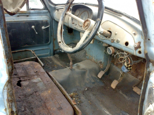 หกล้อโบราณ มิตซูบิชิ จูปิเตอร์ ปรับลดเหลือ 98,000 จากราคา 105,000 ครับผม ลดอีกครับเหลือ ***79,000*** ราคานี้เลยครับ