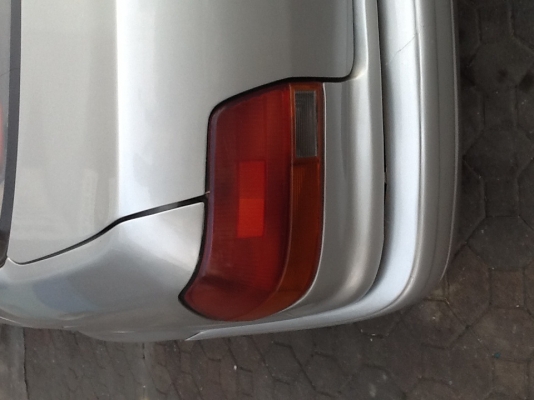 ไฟท้าย toyota. Ae111