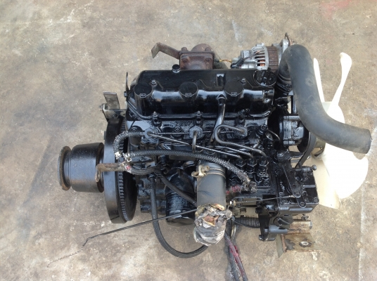 ขายเครื่องเก่าญี่ปุ่น 3 สูบยี่ห้อ มิตซูบิชิ รุ่นL3E ขนาด20แรงม้าสภาพสวยพร้อมใช้งาน