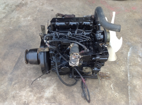 ขายเครื่องเก่าญี่ปุ่น 3 สูบยี่ห้อ มิตซูบิชิ รุ่นL3E ขนาด20แรงม้าสภาพสวยพร้อมใช้งาน