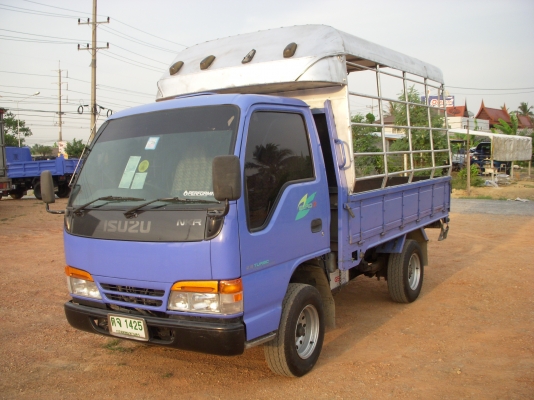 4ล้อ ISUZU NKR ไม่ติดเวลา**รถห้าง**