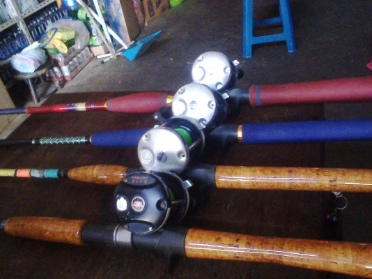 รอกตกปลา