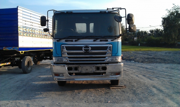 ขายรถ12ล้อหัวคัสซีสวยๆ ขายรถ12ล้อหัวคัสซีสวยๆ