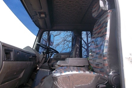 ขายรถ HINO 6 ล้อ FF177 หัวสิงห์ไฮเทค เครื่อง EH700/168 แรง ติดเครนท้องวี 3.7 ตัน ยาว 7.20 เมตร กระบะเนียม กว้าง 2.45 เตร เบรคทิฟฟี่ พวงมาลัยเพาเวอร์ พร้อมแอร์หนาวเย็น ขายรถ HINO 6 ล้อ FF177 หัวสิงห์ไฮเทค เครื่อง EH700/168 แรง ติดเครนท้องวี 3.7 ตัน ยาว 7.20 เมตร กระบะเนียม กว้าง 2.45 เตร เบรคทิฟฟี่ พวงมาลัยเพาเวอร์ พร้อมแอร์หนาวเย็น