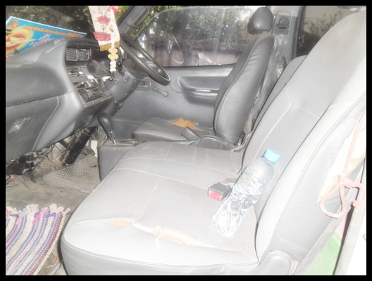 รถตู้หัวจรวด ปี96 สภาพดี สวยมาก รถตู้หัวจรวด ปี96 สภาพดี สวยมาก