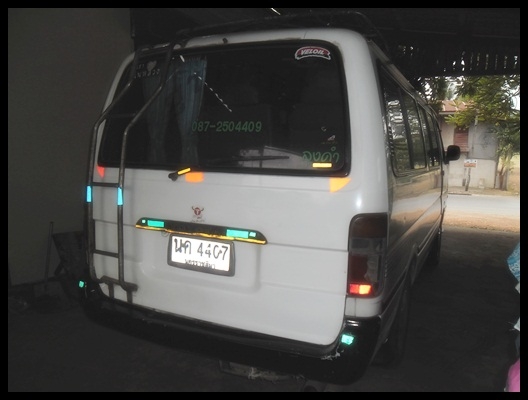 รถตู้หัวจรวด ปี96 สภาพดี สวยมาก รถตู้หัวจรวด ปี96 สภาพดี สวยมาก