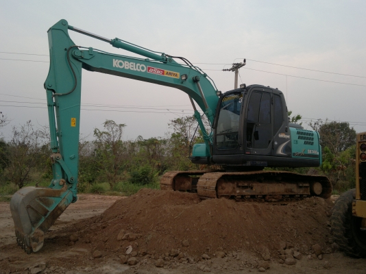 ขายรถแม็คโค KOBELCO รุ่น SK140LC-8 (SUPER) X   YP09-5226