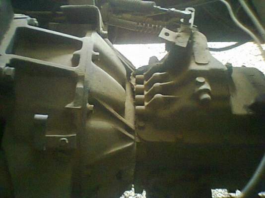 ขาย 6 ล้อดั้ม คัสซี NISSAN UD  เครื่อง 6BD1 165 แรงม้า หัว JCM เฟืองท้ายจัมโบ้ เบรคทิฟฟี่ ทะเบียนขาด 1 ปี