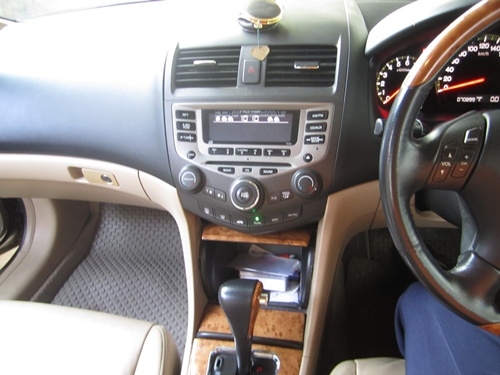 Honda Accord 3.0 sunloop