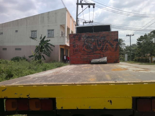 รถอีโน่ 10 ล้อ F18 พื้นเรียบ  178 แรงม้า  สนใจติดต่อ 081 - 6079515