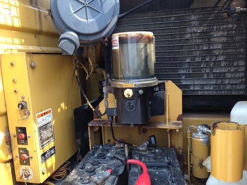 ขายรถแบคโฮ CAT 312B สภาพสวย มี VDO ครับ รถนอกนำเข้าเอกสารพร้อม ทำงาน 6000ชั่วโมง สนใจติดต่อ 081-2990958