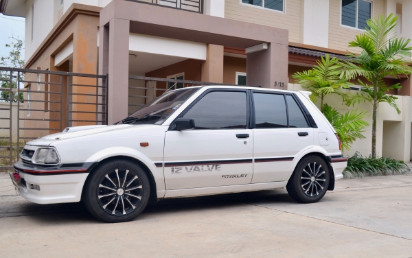 TOYOTA STARLET EP71  เครื่อง1600 M/T Supercharge