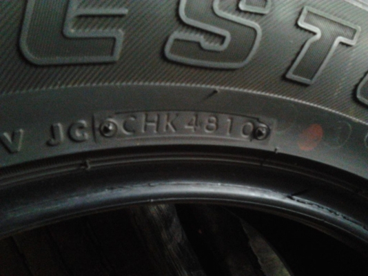 ขายยาง \% BS Dueler 684II  255/60/18 ปลายปี 10 ทั้งหมด 4 เส้น