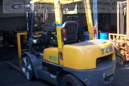 ขายรถ โฟล์คลิฟท์ TCM รุ่น FG30N5
