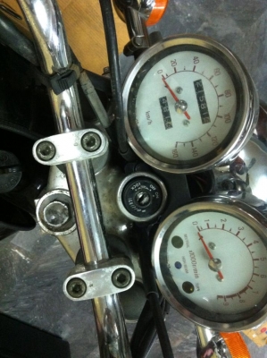 ขายSR-400 เดิมๆ ปี2000ประมูลจากญี่ปุ่นเลขเต็ม  สภาพดี