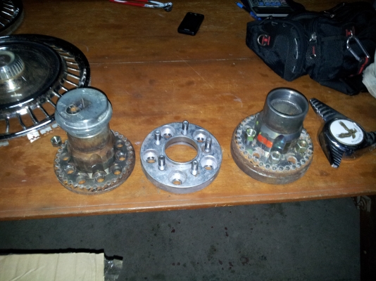 ขายล้อซี่ลวดขอบ 15 พร้อมอะแดบเตอร์ 5 รู 114 ออฟเซตลึก ต่อรองมาขายได้ขายครับ ขายล้อซี่ลวดขอบ 15 พร้อมอะแดบเตอร์ 5 รู 114 ออฟเซตลึก ต่อรองมาขายได้ขายครับ