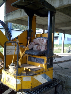 ขายแบคโฮยี่ห้อNissan S&amp;B15พร้อมใช้ครับ