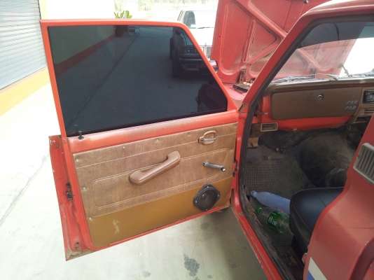 ขาย มาสด้า 1300 กระบะ 5 ขอ  ราคา 23000 บาท