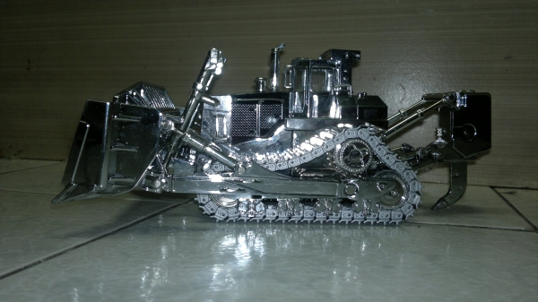 ขาย รถ caterpillar รุ่น D11T รุ่นสีเงินคับ เหลือยู่ 2 คัน